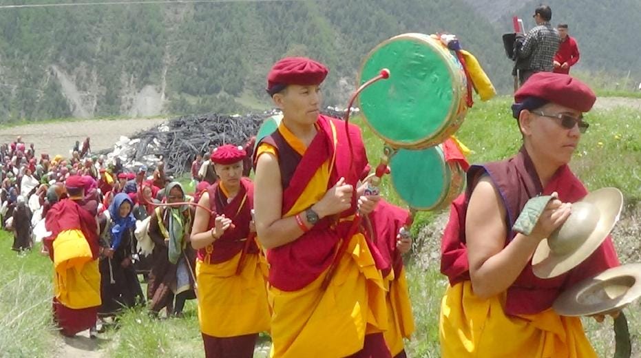 चंद्रा व गाहर घाटी में बुम्सकोर उत्सव की धूम