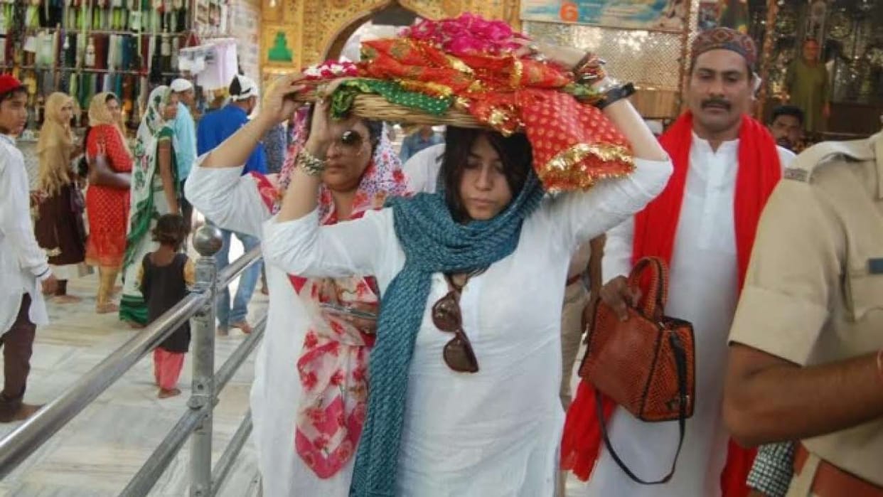 Ekta Kapoor visits Ajmer Sharif for Veere Di Wedding success