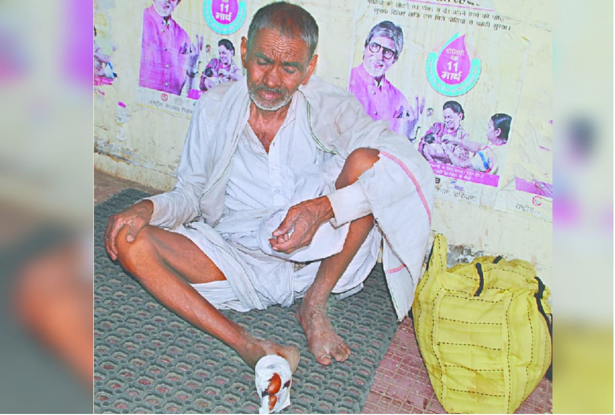 one Devotee died in Chaurasi Kos Yatra by Jerusalem pony in hodal