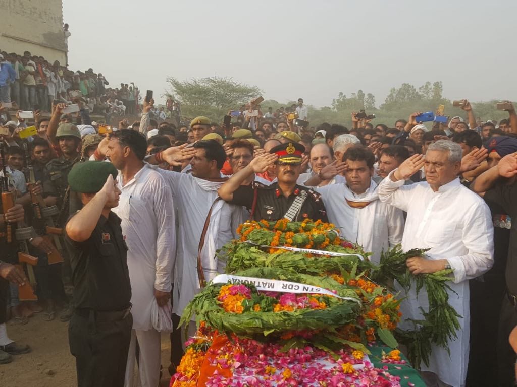Martyr Jawan Vikram Singh Adhana funeral in mathura