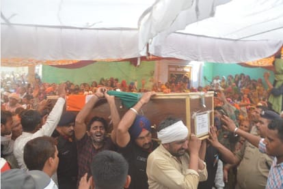 Martyr Jawan Vikram Singh Adhana funeral in mathura