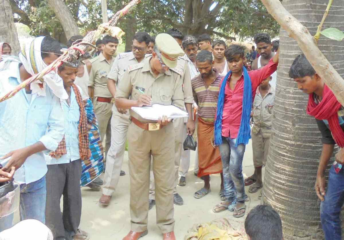 Angry Son killed his mother in mau father save own life