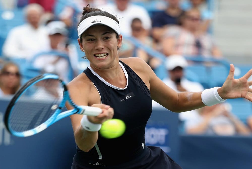Garbiñe Muguruza beat Alizé Cornet in hopman cup