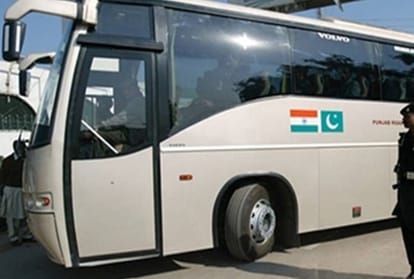 Attack on pdp leader pir mohammad hussain security personnel in jammu and kashmir