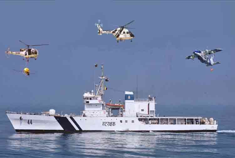 job for 12th passed in indian coast guard apply with in 3 days