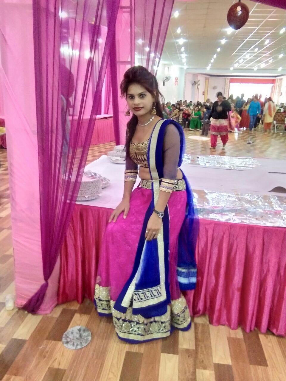 girl hang herself at police kotwali najibabad
