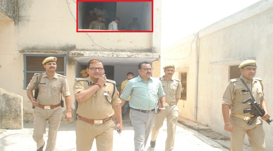 UP: girl committed suicide in police station, Police officer shocked