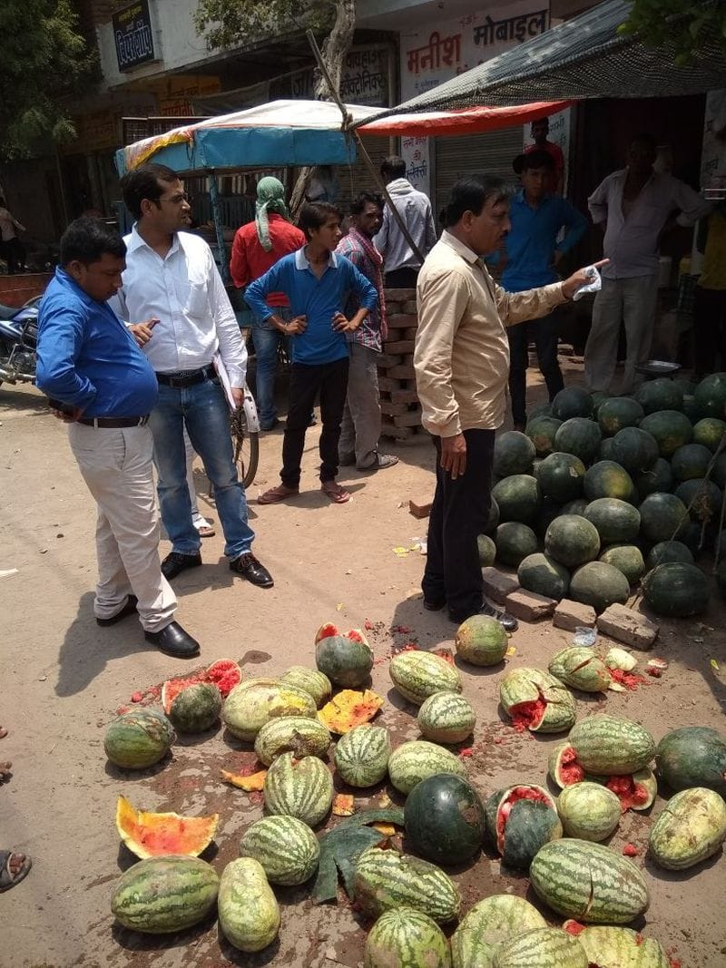 फल व सब्जी विक्रेताओं को चेतावनी
