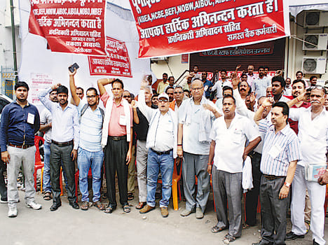 400 crore clearing block