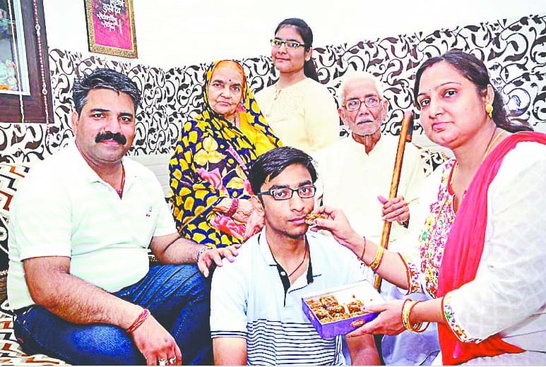 Akshat Verma achieves second place in country