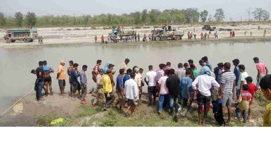 Sharda drowning while bathing, teenager dies