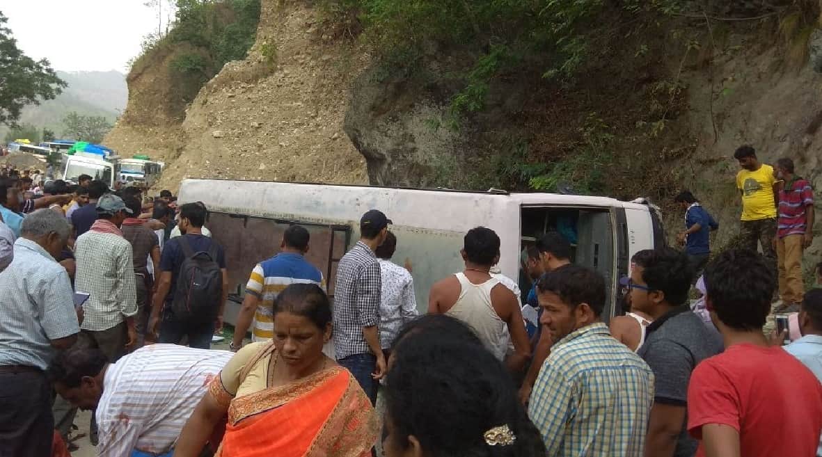 Road Accident on gangotri highway photos