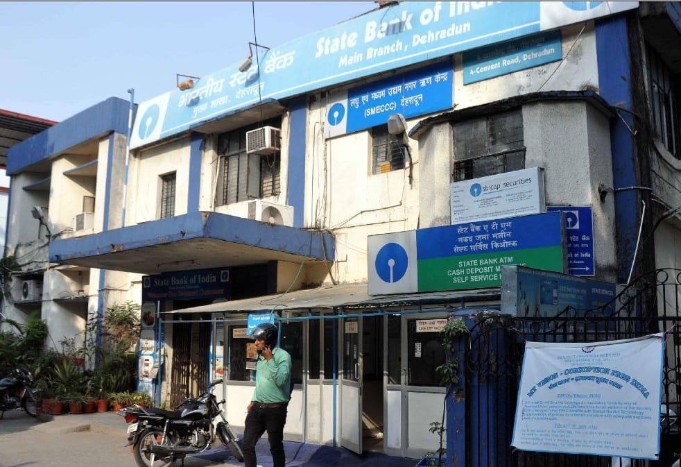 sbi invites application for banking correspondent, can earn 60k monthly