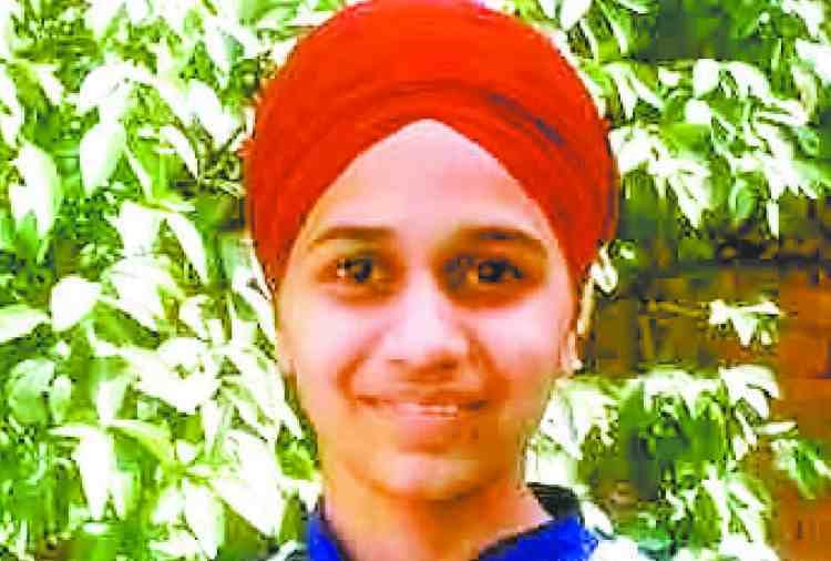 chandigarh, cbse 10th result topper taranpreet kaur formula to crack board exam
