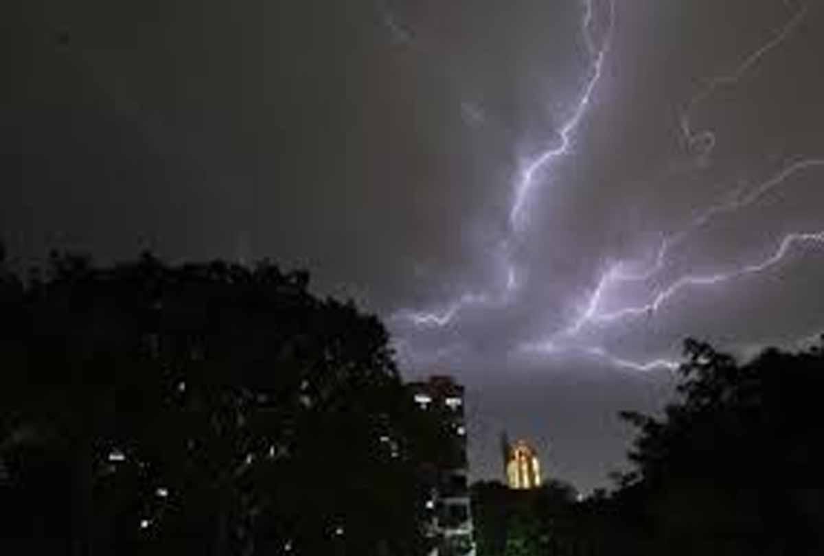 Meteorological Department warns of storm in kanpur