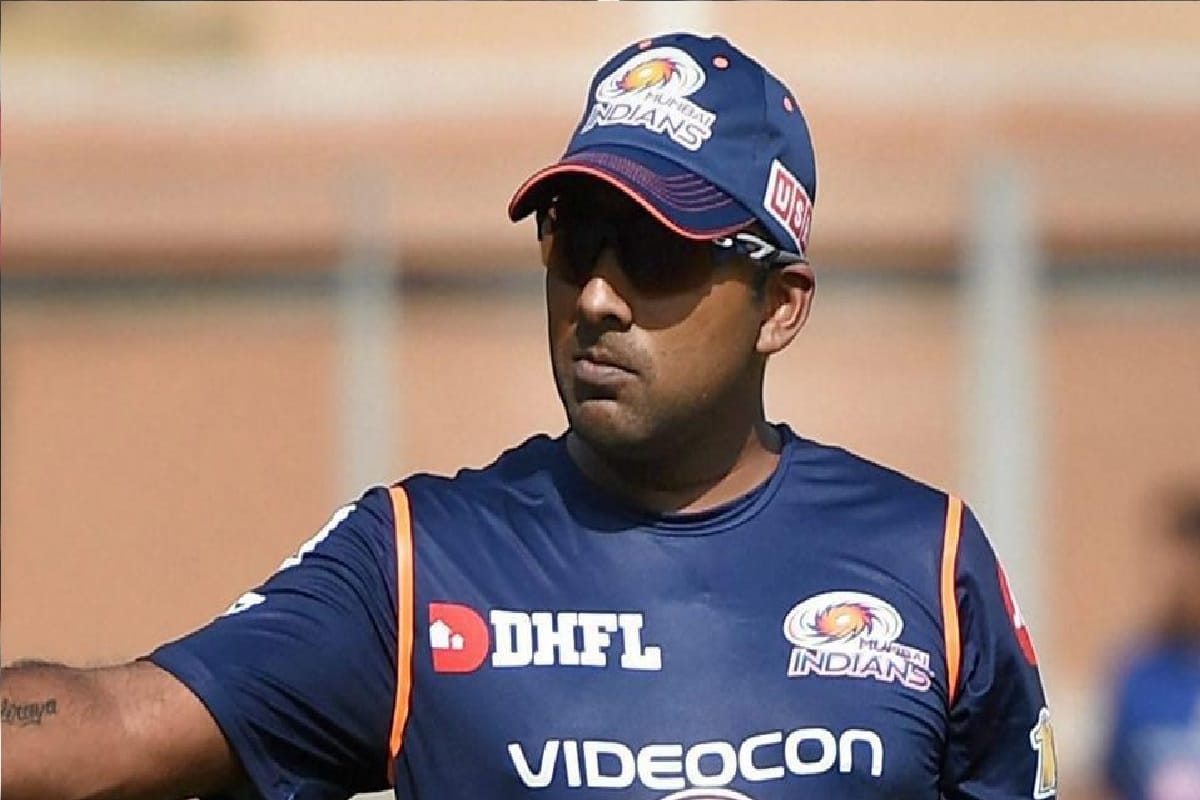 how much salary ipl 2018 coaches get in their account
