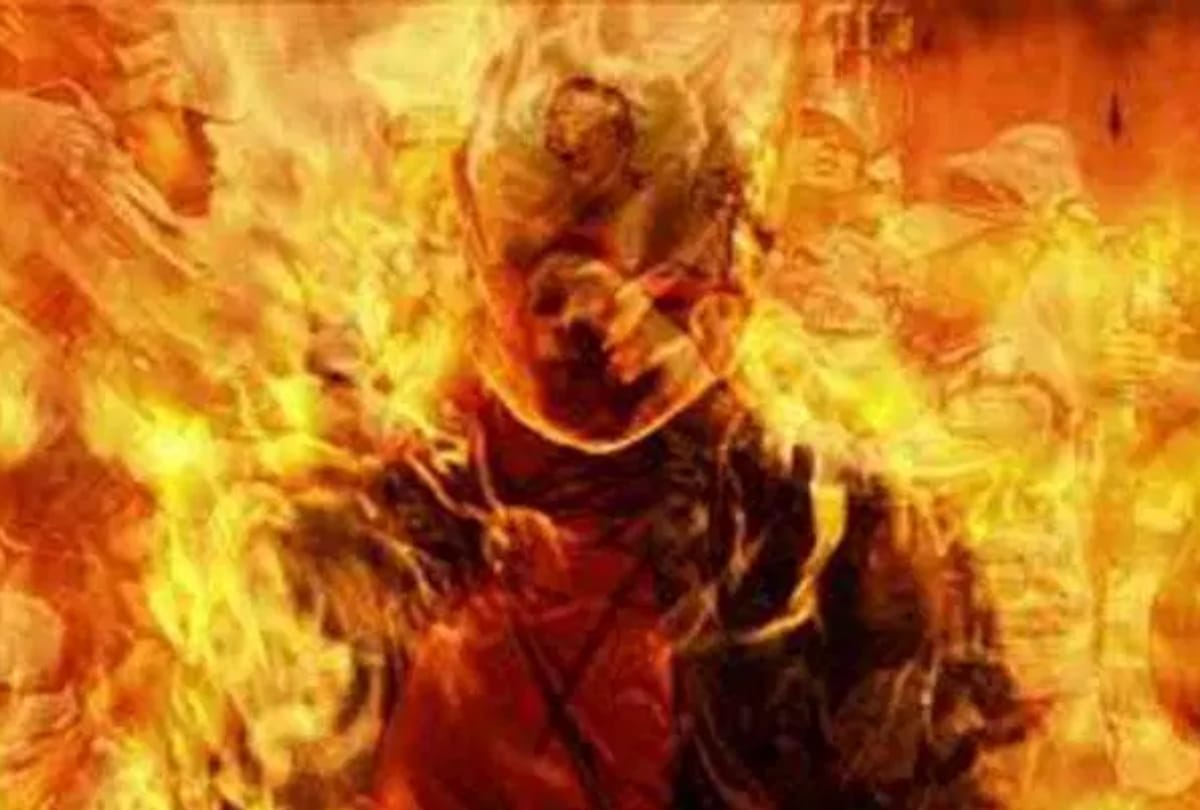 man set fire himself because woman refuses marriage in greater noida