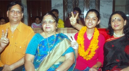 CBSE 10th Result: Nandini Garg India Topper in Shamli