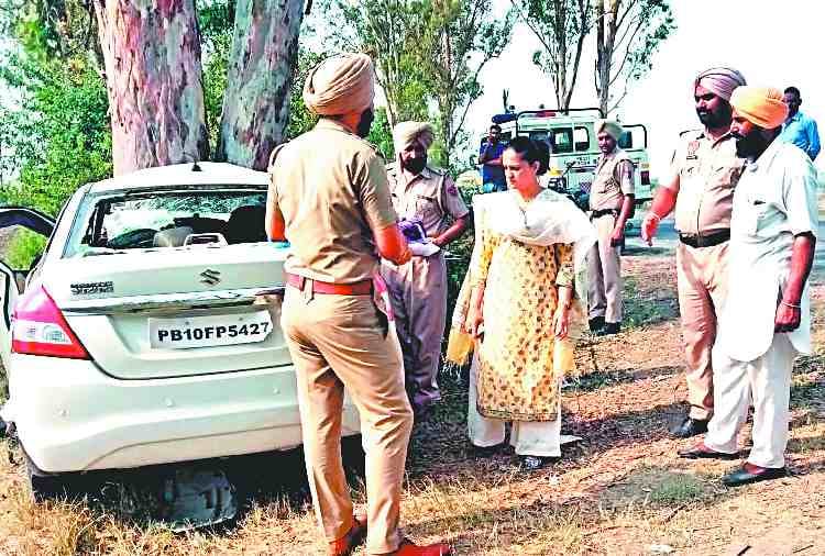 five people died in road accident in fatehgarh sahib, punjab