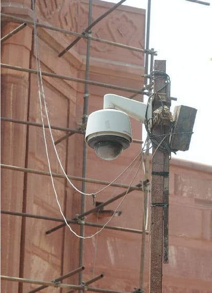 cctv cameras are damage in the taj mahal from 20 days