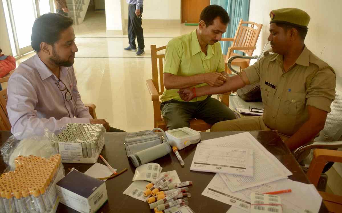 World no tobacco day seminar in police line at varanasi