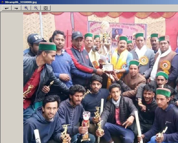 डीवाईएसी काफनू ने जीती क्रिकेट ट्रॉफी