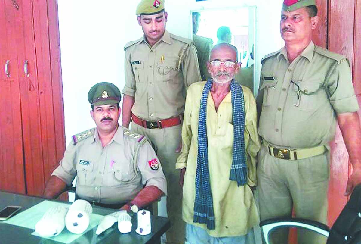 husband shot dead his seventy years old wife