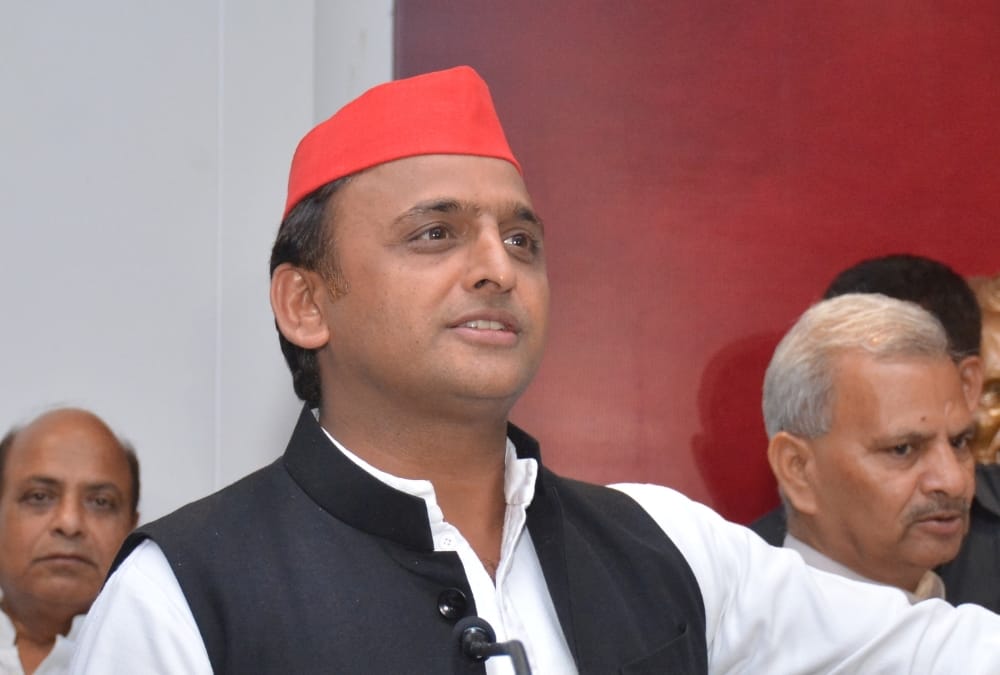 अखिलेश यादव