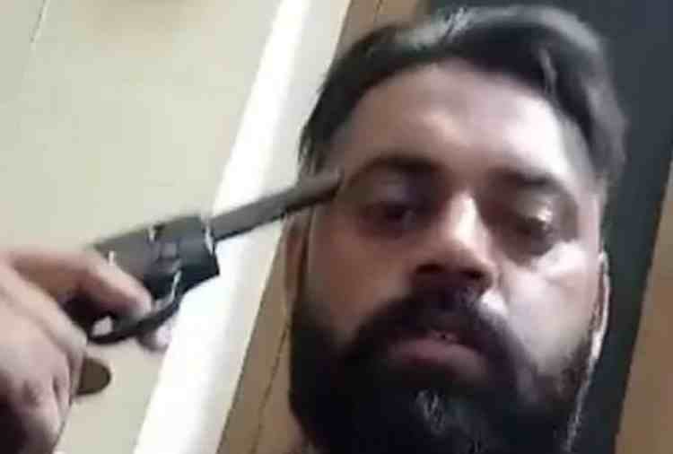  Man Commits Suicide on Facebook live video in phagwara of punjab