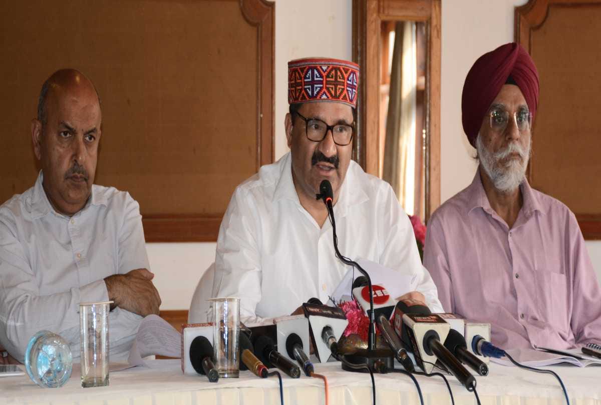 forest minister govind thakur pc regarding forest fire in himachal