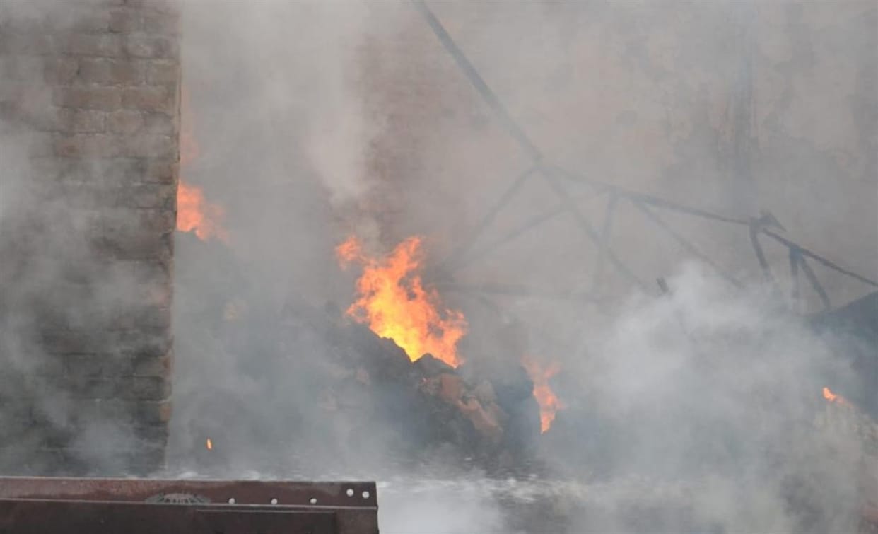 fire broke out on Siri Fort Auditorium in delhi