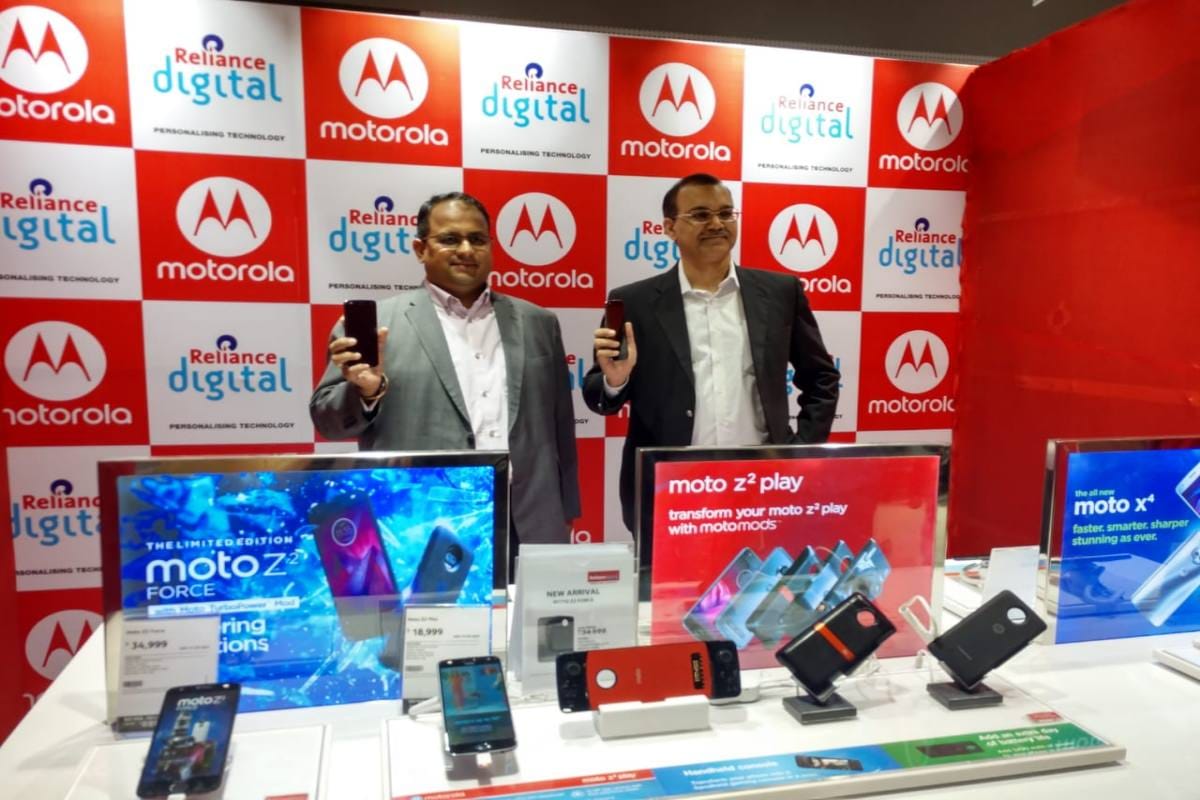 Reliance Retail Limited partners with Motorola to bring the Moto Hub