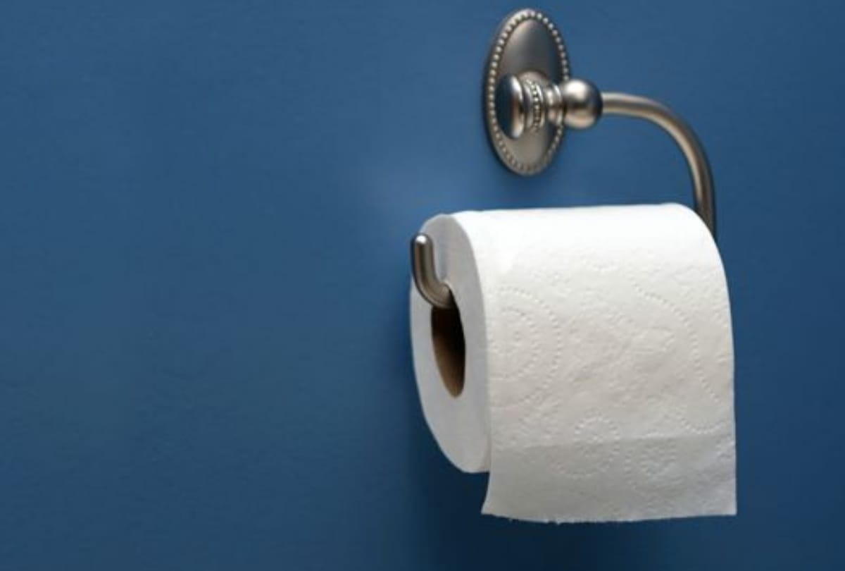 bathroom bad and shameful habits