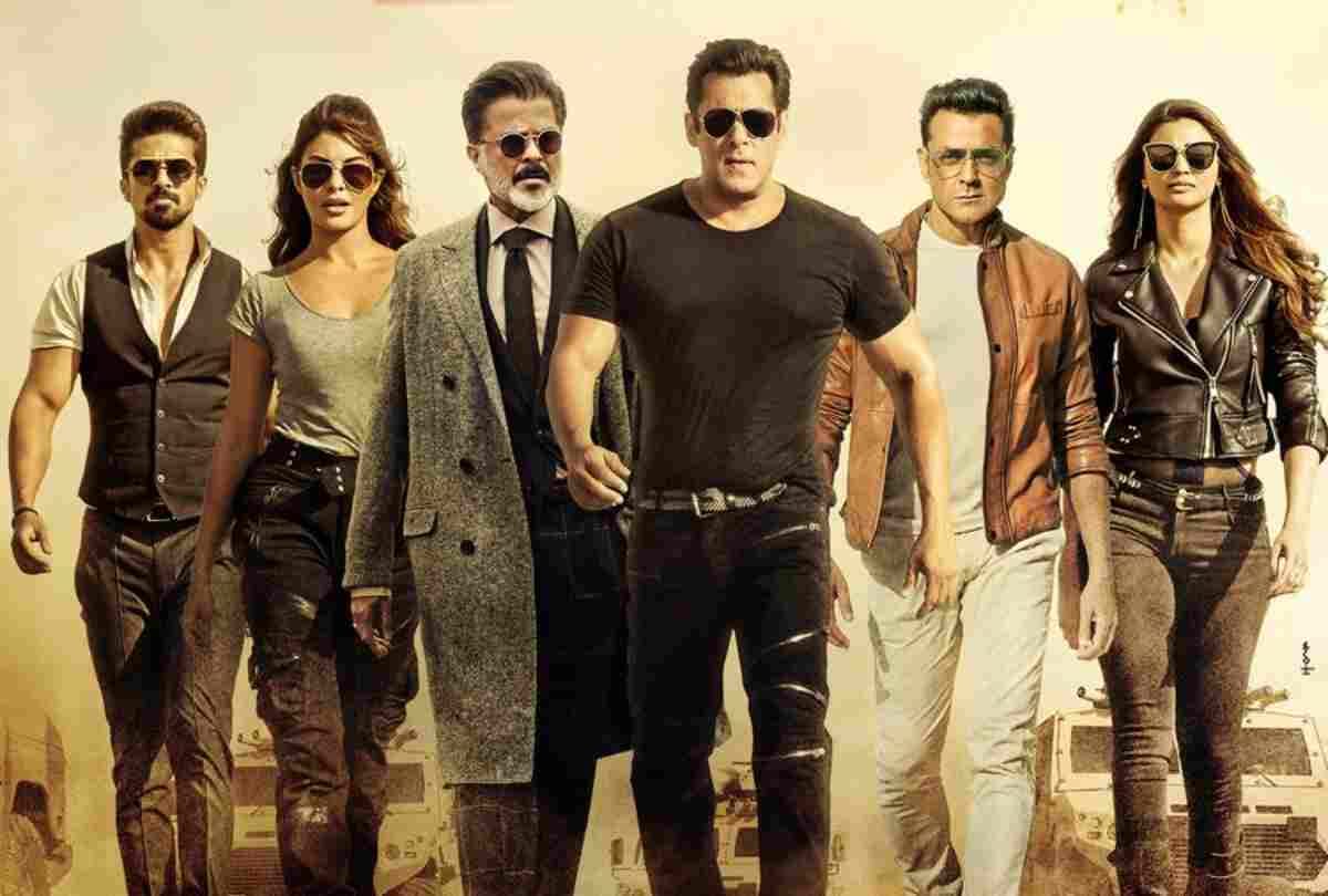 Salman Khan THRASHES Rishi Kapoor For DISRESPECTING His Family