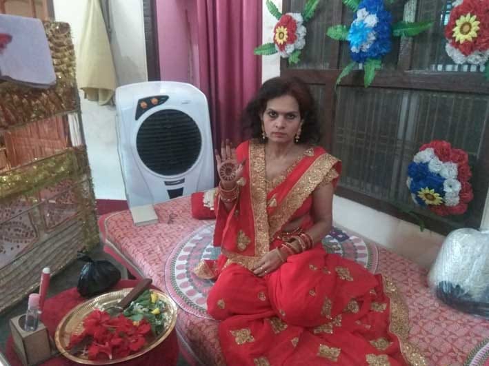 पुरवा में अंधविश्वास का मेला