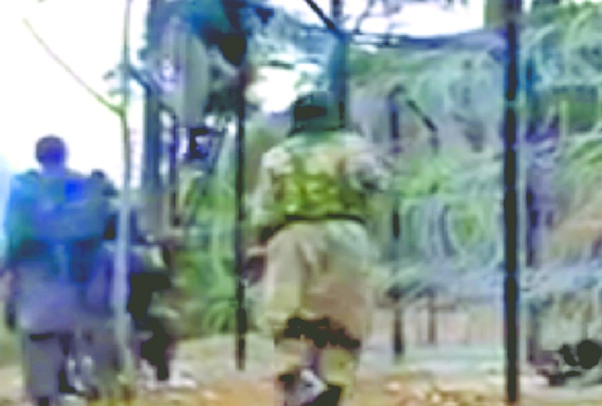 Lashkar-e-Taiba new legerdemain to cross the border in training camp,  security agencies have video