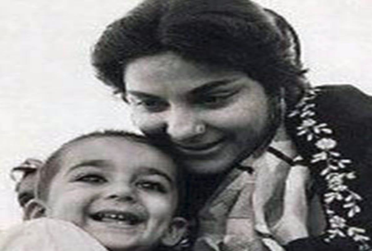 Nargis Dutt birthday special 10 unseen pictures 