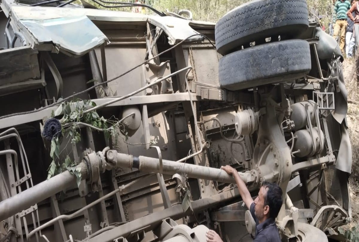 HRTC Bus Falls Into Gorge In Shimla Nine Killed, 20 Injured 