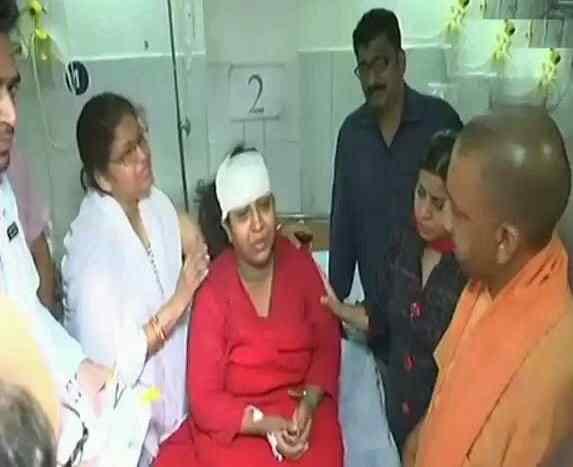 Husband and son killed in varanasi flyover mishap victim request to PM 