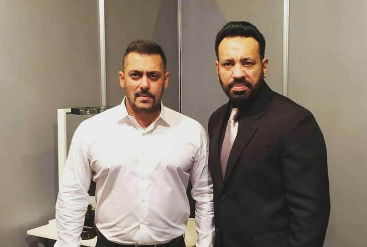 bodyguard shera along with salman khan family everytime
