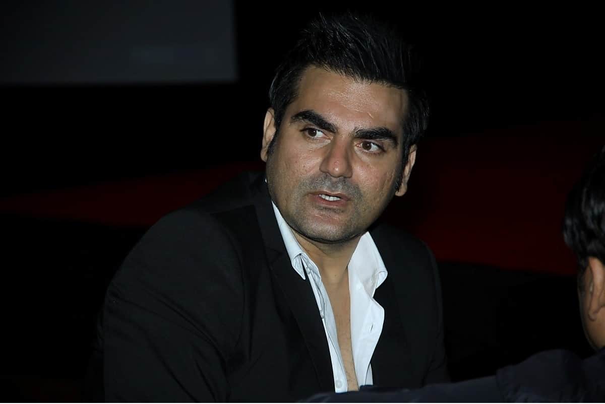 News Capsule Shahid kapoor Akshay Kumar Kareena Kapoor Salman Khan Arbaz Khan Joker