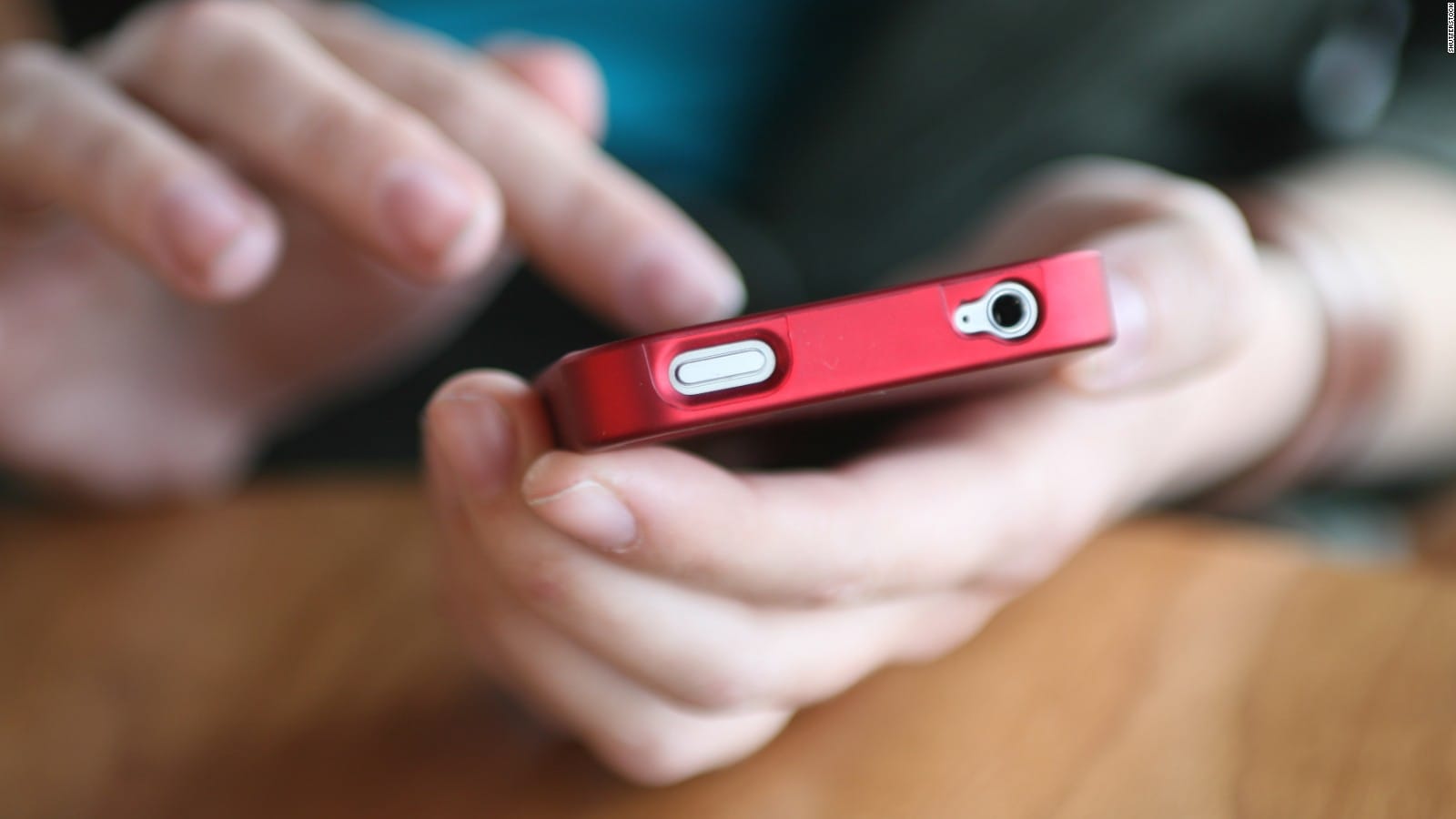 SBI Warning for Bank customers about online fraud sms on mobile