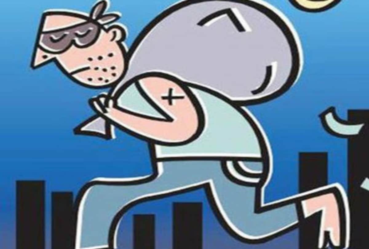 Seller Arrested For Seliing Dummy Iphone on OLX