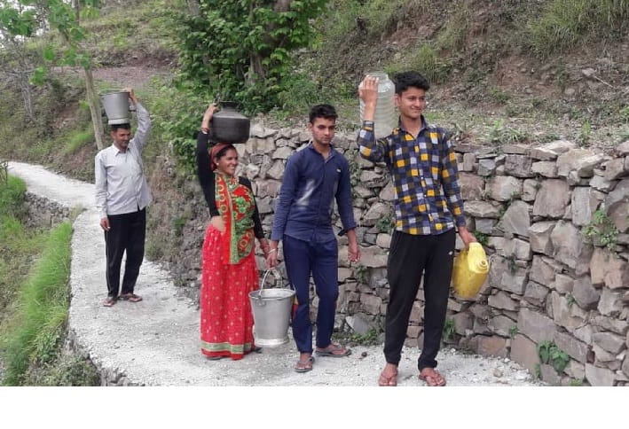 Watershed for water in Paliabad