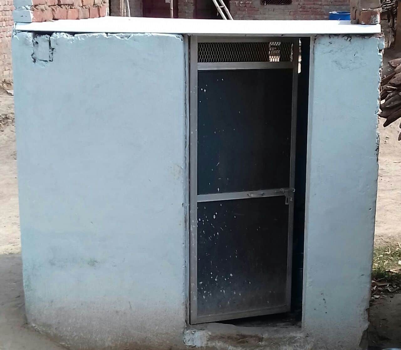 mother in law gifts a toilet to her newly married daughter in law in baghpat up
