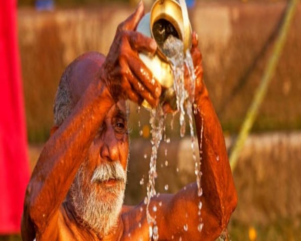 Makar Sankranti 2019 Rashi Dan Significance And Importance According to Zodiac Sign