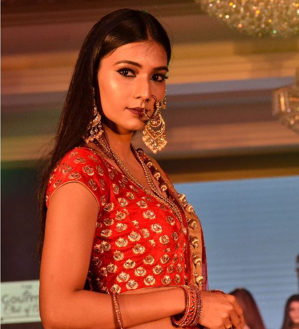 agra start of taj India fashion week