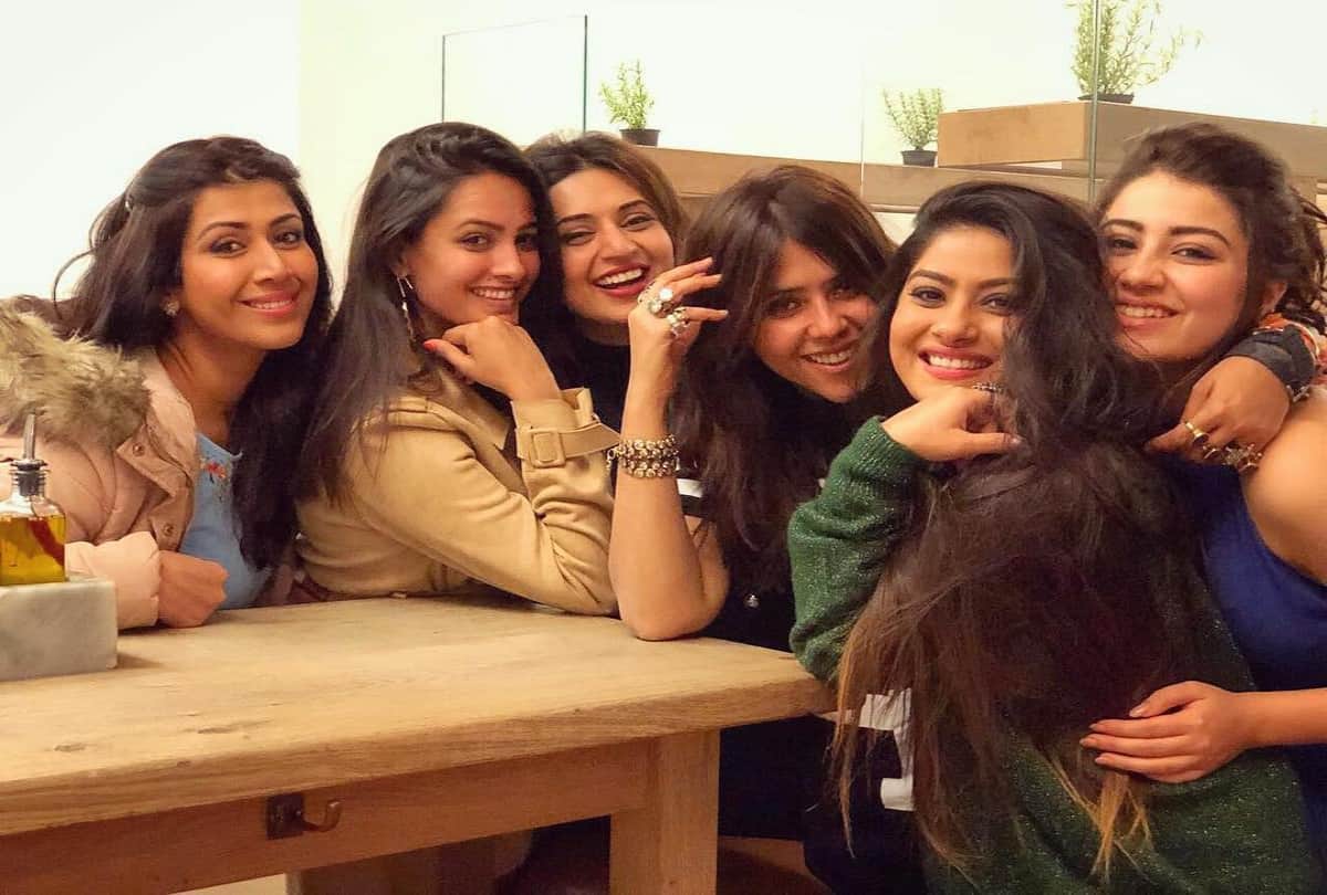 ye hai Mohabbatein actress aditi bhatia passes 12th examination under maharashtra boards
