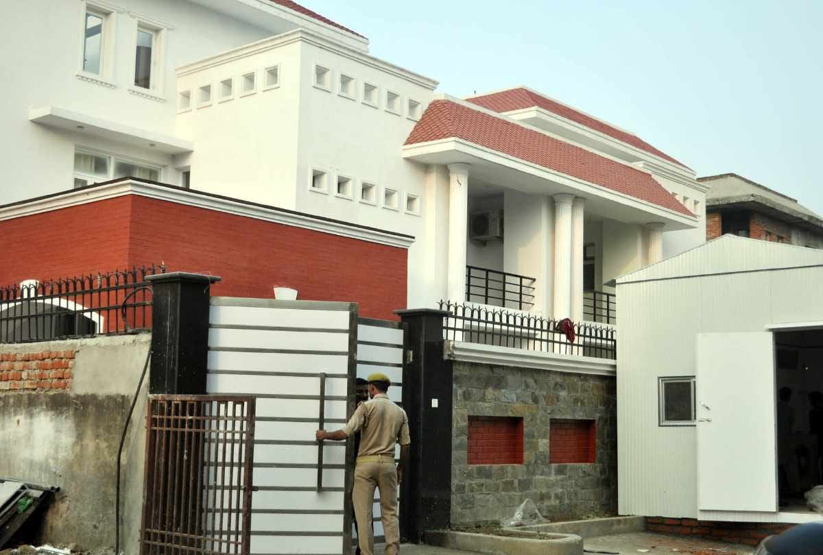 akhilesh yadav new home will be in sushant golf city