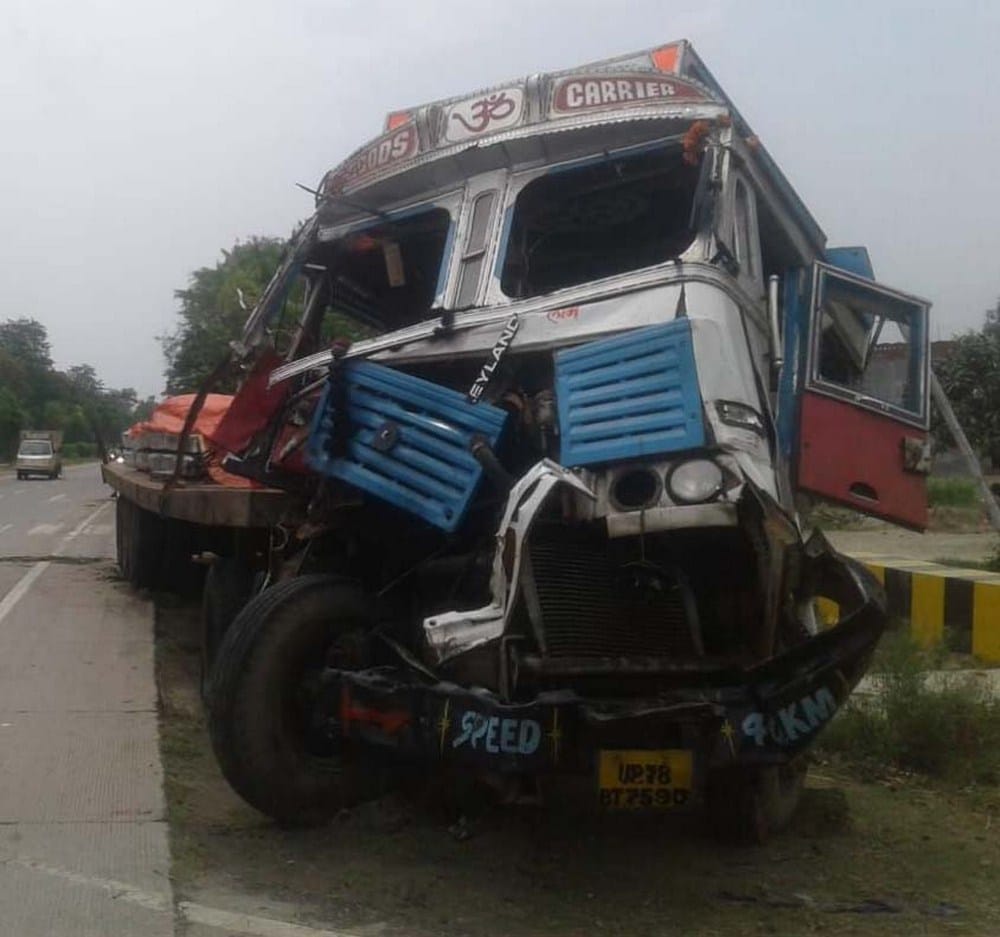 one died in accident0000